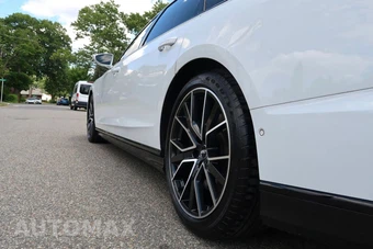 2020 Audi A8 4.0T – miniatura 9