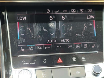 2020 Audi A8 4.0T – miniatura 32