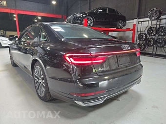 2020 Audi A8 L Plug-In Hybrid – miniatura 2