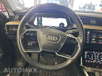 2020 Audi e-tron Sportback Premium Plus – miniatura 10