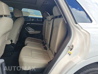 2020 Audi Q3 2.0T Premium Plus - miniatura 13