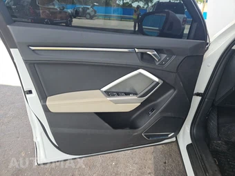 2020 Audi Q3 2.0T Premium Plus - miniatura 9