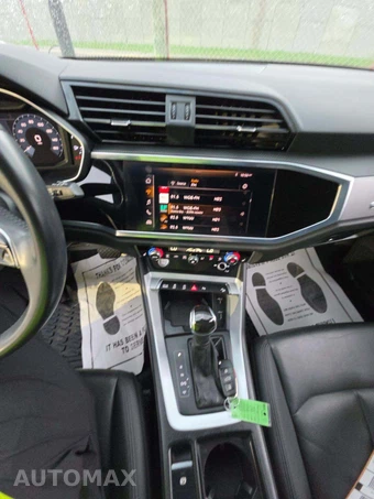 2020 Audi Q3 2.0T Premium Plus – miniatura 10