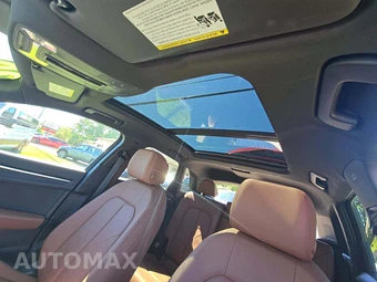 2020 Audi Q3 2.0T Premium Plus – miniatura 8