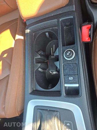 2020 Audi Q3 2.0T Premium – miniatura 8