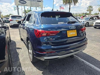 2020 Audi Q3 2.0T Premium - miniatura 2