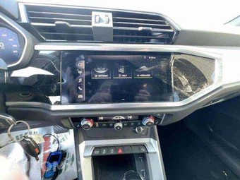 2020 Audi Q3 2.0T Premium – miniatura 11