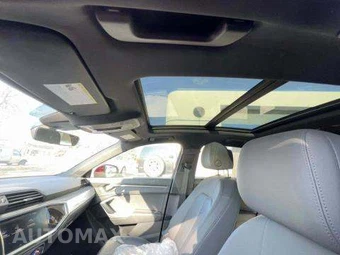 2020 Audi Q3 2.0T Premium – miniatura 12