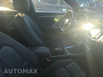 2020 Audi Q3 2.0T Premium – miniatura 8