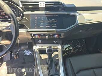 2020 Audi Q3 2.0T S line Premium Plus – miniatura 11