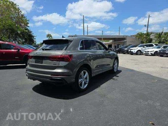 2020 Audi Q3 2.0T S line Premium Plus – miniatura 3