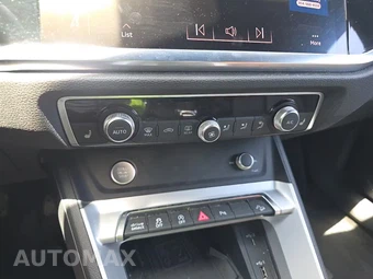2020 Audi Q3 2.0T S line Premium Plus – miniatura 33