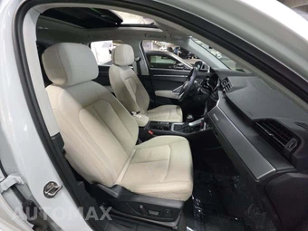 2020 Audi Q3 2.0T S line Premium Plus - miniatura 18