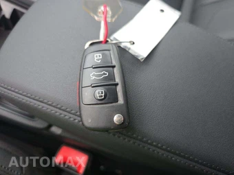 2020 Audi Q3 2.0T S line Premium – miniatura 8
