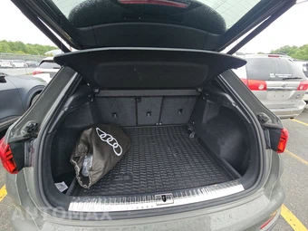 2020 Audi Q3 2.0T S line Premium – miniatura 16