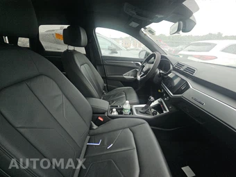 2020 Audi Q3 2.0T S line Premium – miniatura 8