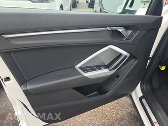 2020 Audi Q3 2.0T S line Premium – miniatura 9