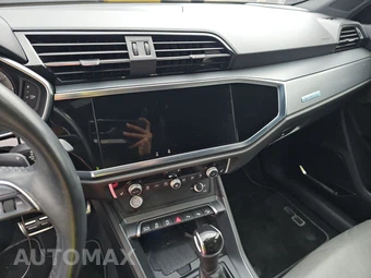 2020 Audi Q3 2.0T S line Prestige – miniatura 11
