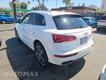 2020 Audi Q5 Plug-In Hybrid Premium Plus - miniatura 6