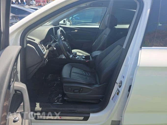 2020 Audi Q5 Plug-In Hybrid Premium – miniatura 6