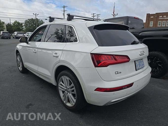 2020 Audi Q5 Premium Plus – miniatura 2