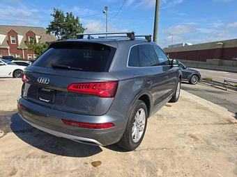 2020 Audi Q5 Premium - miniatura 3
