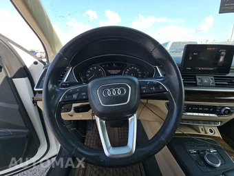 2020 Audi Q5 Premium – miniatura 10