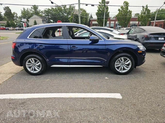 2020 Audi Q5 Premium – miniatura 4