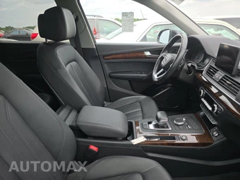2020 Audi Q5 Premium – miniatura 8