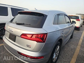 2020 Audi Q5 Premium - miniatura 4