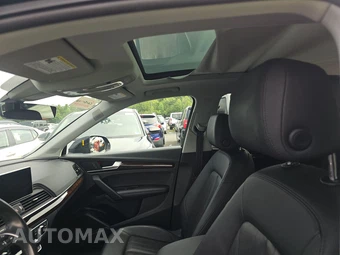 2020 Audi Q5 Prestige – miniatura 18