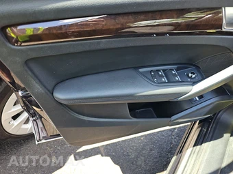 2020 Audi Q5 Prestige – miniatura 9