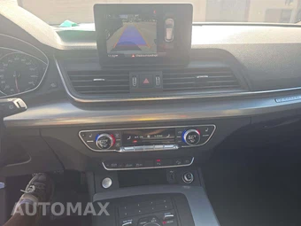 2020 Audi Q5 Titanium Premium – miniatura 7