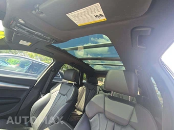 2020 Audi Q5 Titanium Premium – miniatura 8
