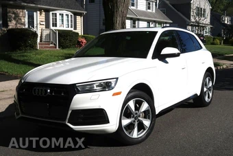 2020 Audi Q5 Titanium Premium