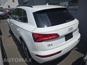 2020 Audi Q5 Titanium Premium – miniatura 17