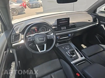 2020 Audi Q5 Titanium Premium – miniatura 32