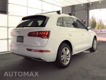 2020 Audi Q5 Titanium Premium – miniatura 4