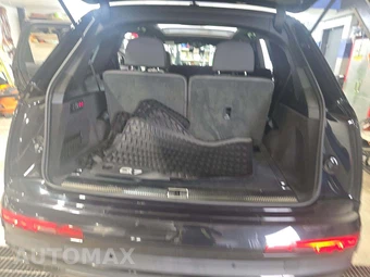 2020 Audi Q7 Prestige – miniatura 15