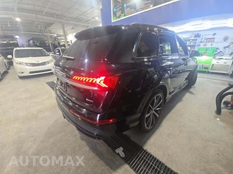 2020 Audi Q7 Prestige – miniatura 3