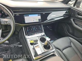 2020 Audi Q7 Prestige – miniatura 10