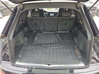 2020 Audi Q7 Prestige – miniatura 14