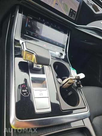 2020 Audi Q7 Prestige – miniatura 8
