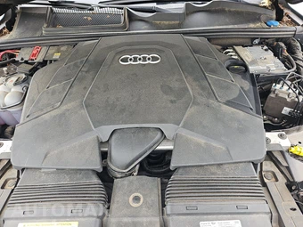 2020 Audi Q7 Prestige – miniatura 16