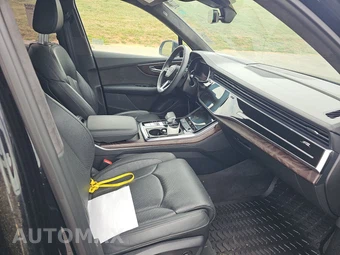 2020 Audi Q7 Prestige – miniatura 8