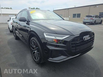 2020 Audi Q8 Premium Plus – miniatura 4