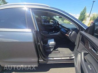 2020 Audi Q8 Premium Plus – miniatura 15
