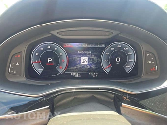 2020 Audi Q8 Premium Plus – miniatura 9