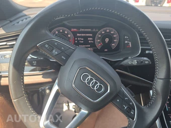 2020 Audi Q8 Premium Plus – miniatura 10