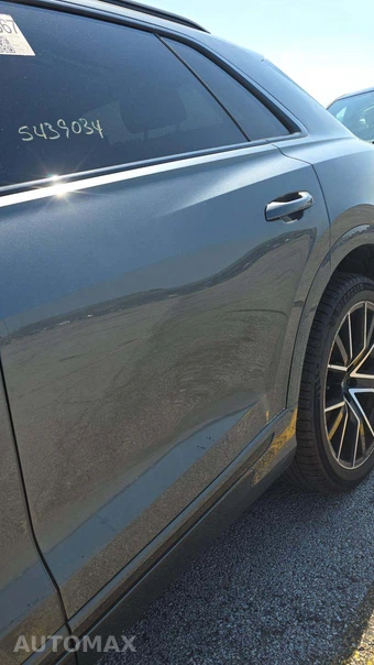2020 Audi Q8 Premium Plus – miniatura 25